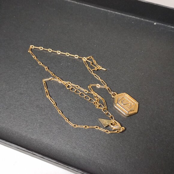 Sterling Forever Letter S Initial Necklace 17.5 Inches Long - Picture 9 of 10